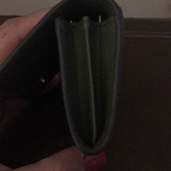 Kate Spade Laurel Way Christine wallet - Picture 7 of 9